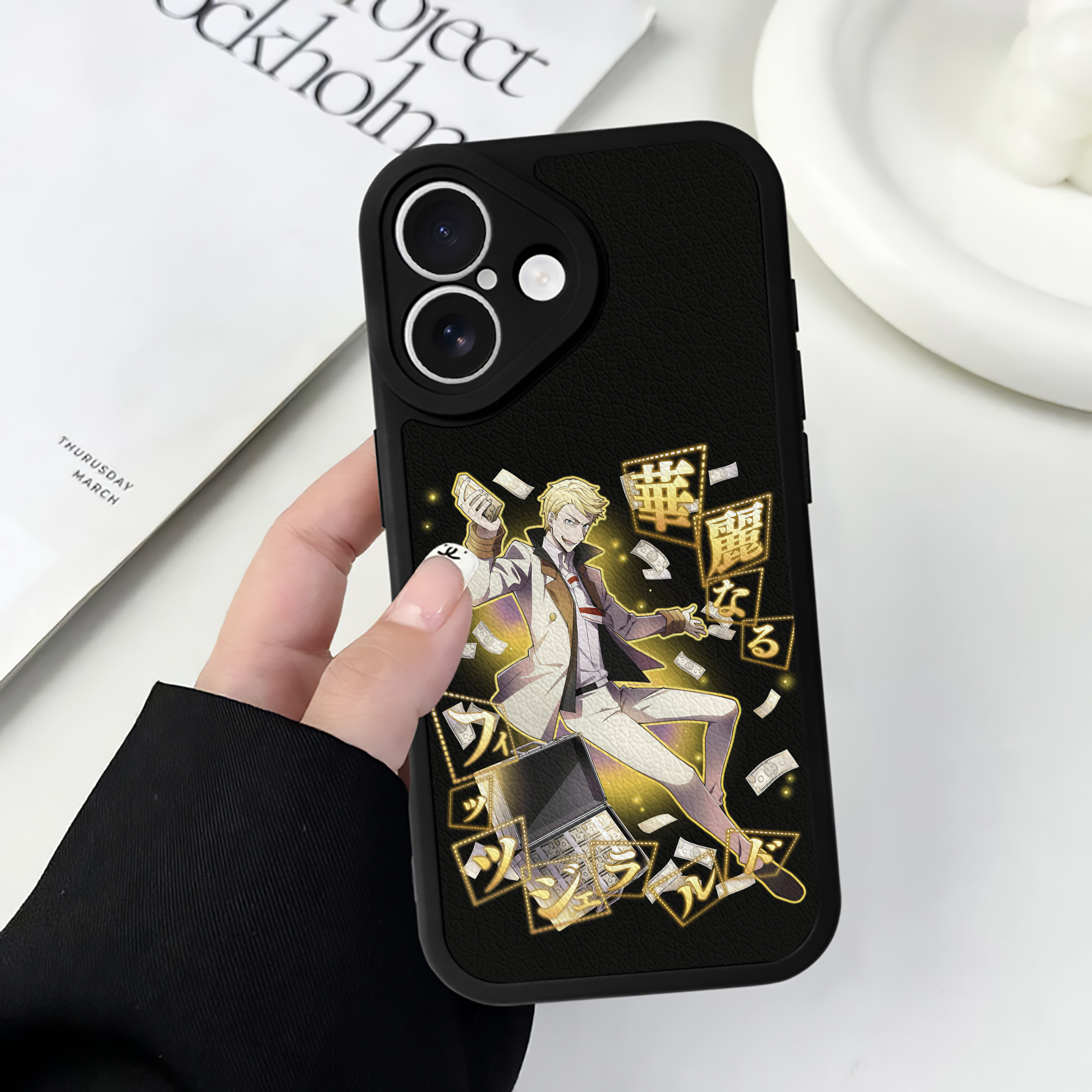 （画像用） 文豪ストレイドッグス Bungo Stray Dogs 【iPhone 16シリーズ対応】シリコンスマホケース（レザー調） 材質：シリコン